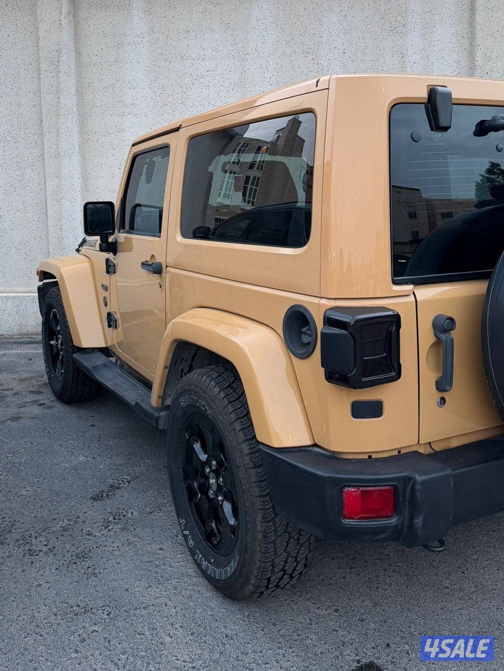 للبيع جيب رانقلر صحاري1