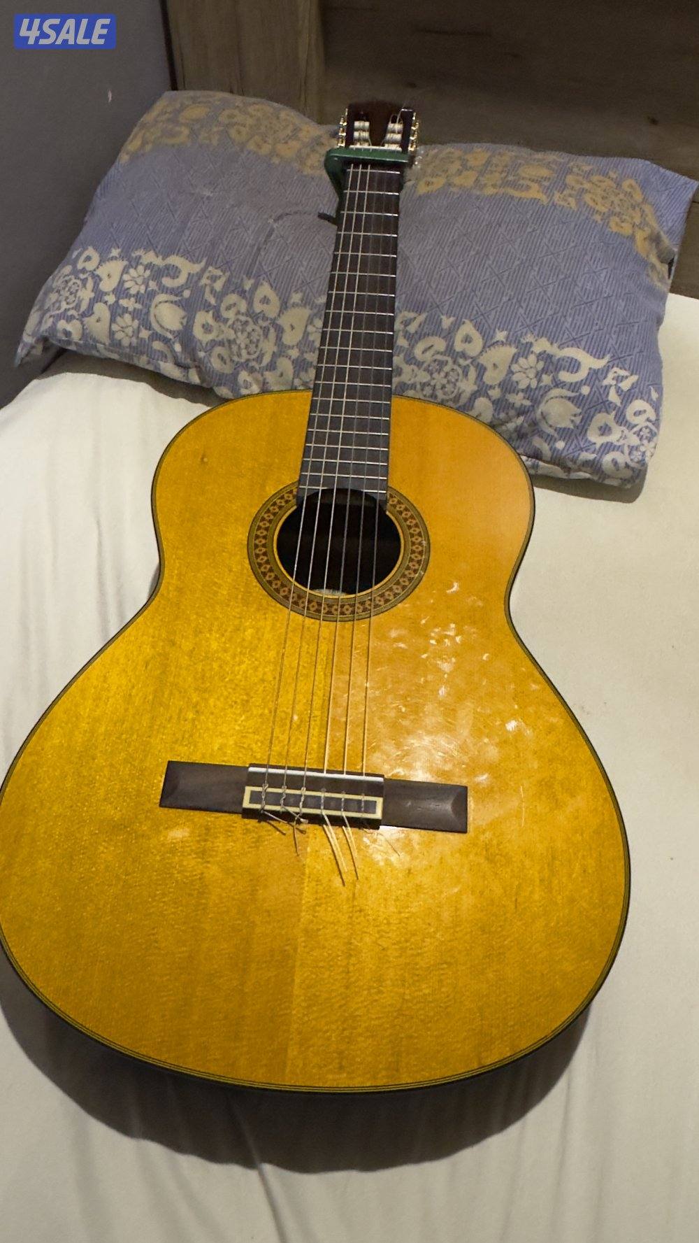 ‏للبيع جيتار ياماها C800