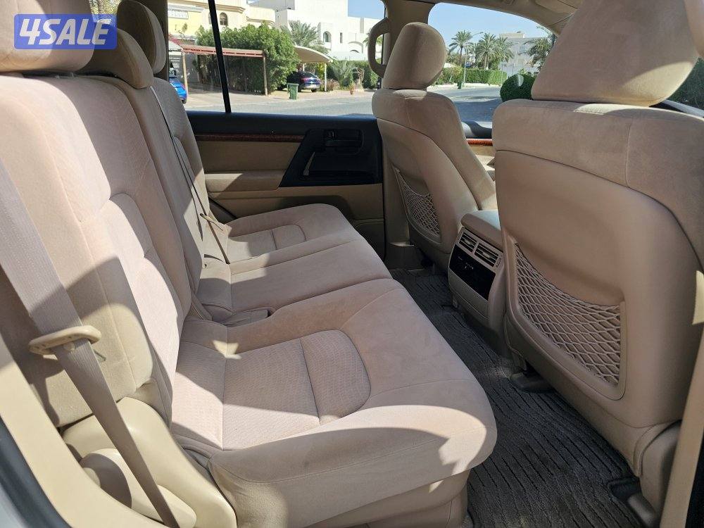 لاندكروز GXR الساير ٨ سلندر شرط الفحص بحالة ممتازة13