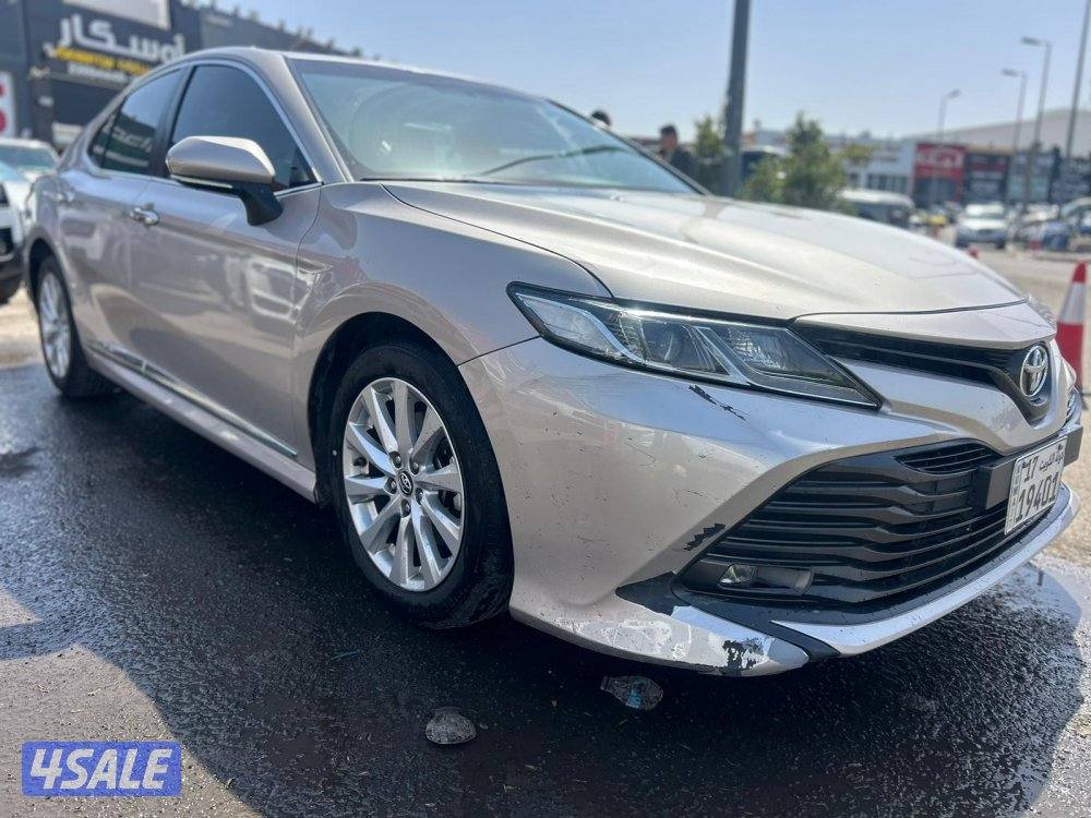 تويوتا  كامرىV4- GLE  موديل 2020 ماشى 140.000 k.m  وارد الساير1