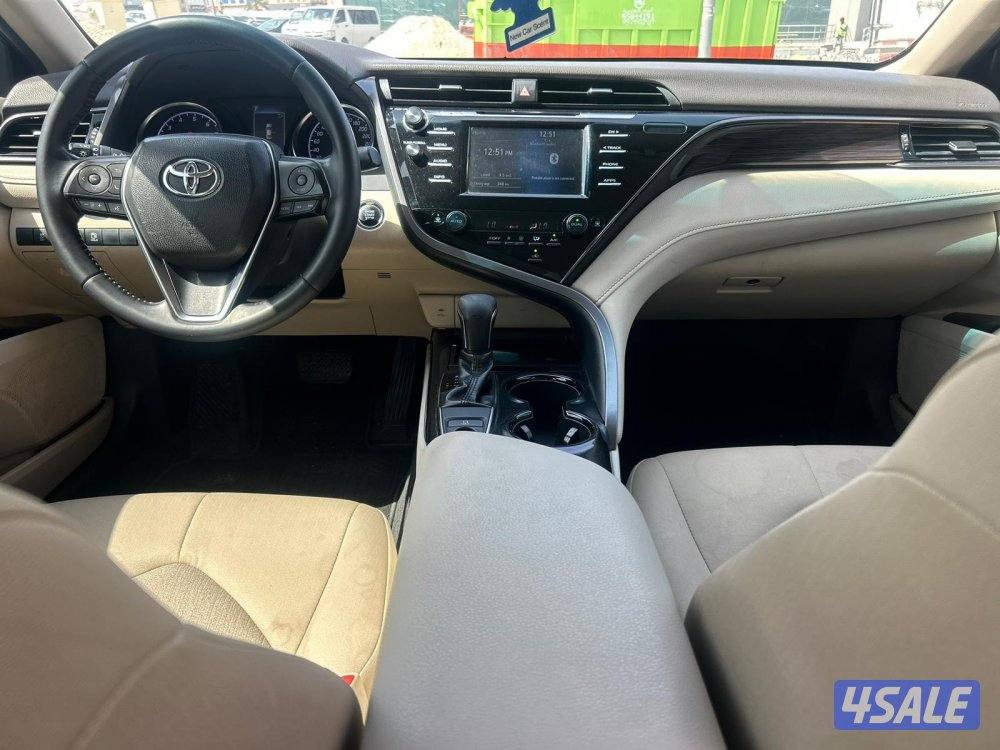 تويوتا  كامرىV4- GLE  موديل 2020 ماشى 140.000 k.m  وارد الساير7