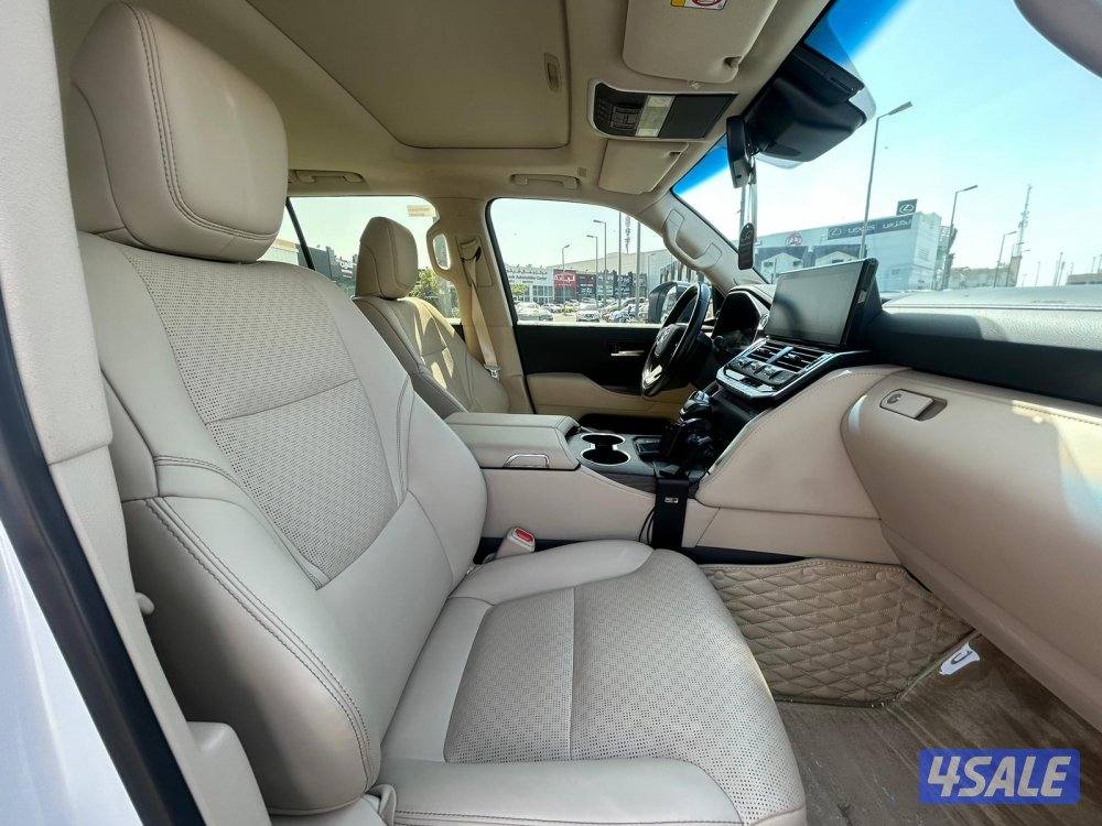 لاند كروزر VX.R AEROs twin turbo.V6  موديل 2024 ماشى 63.000 k.m5