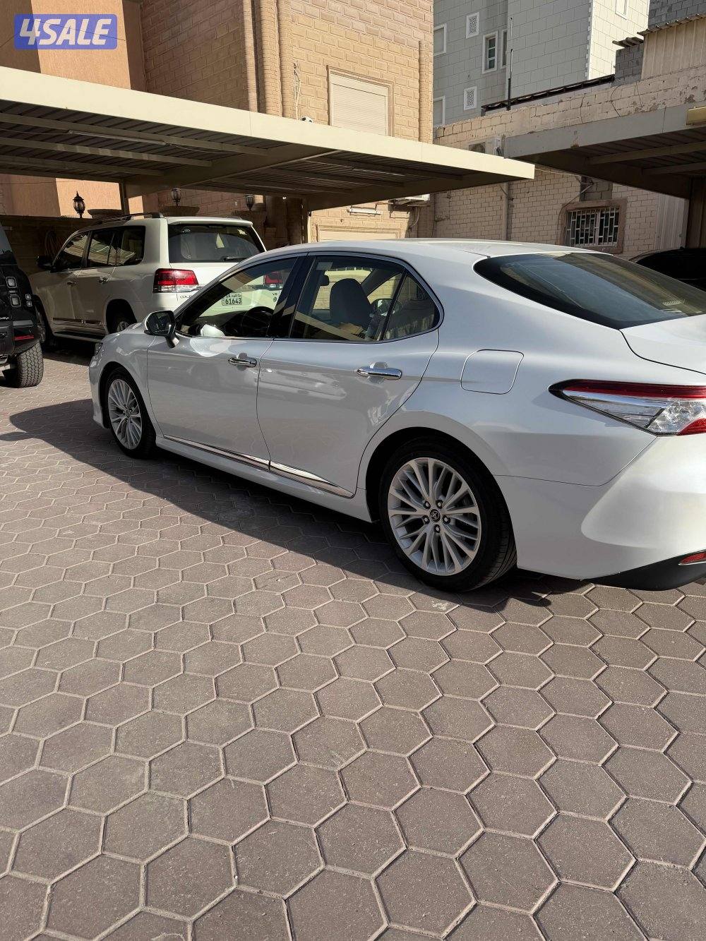 كامري ليمتد 2019 V61