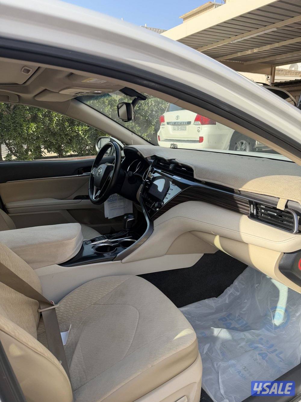 كامري ليمتد 2019 V63