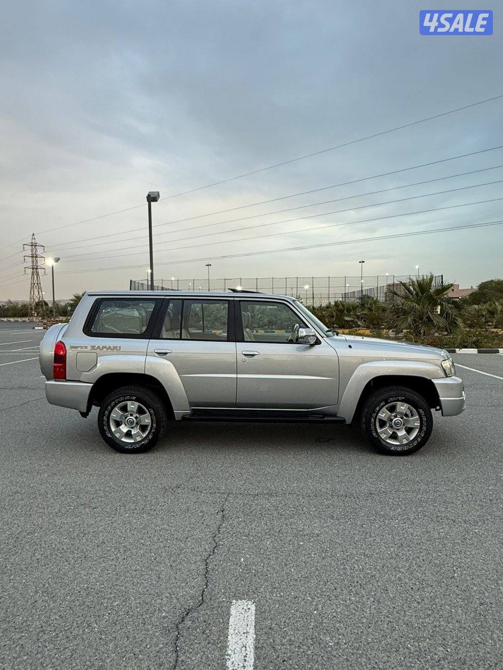 سوبر سفاري 2005 البابطين بحاله الوكاله عداد 300 الف5