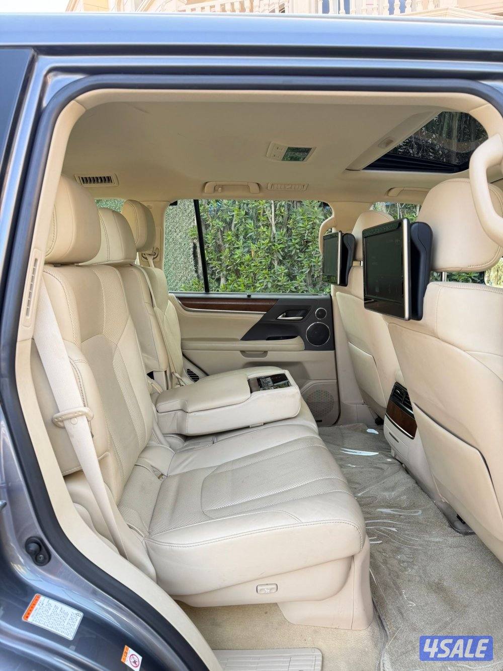 لكزس LX570 الساير 2016 بحاله الوكاله عداد 212 الف7