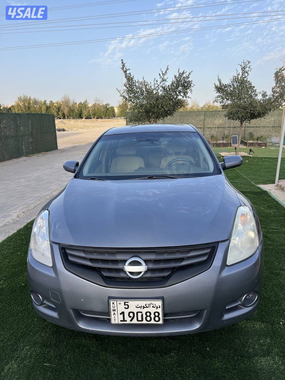 للبيع نيسان التيما3