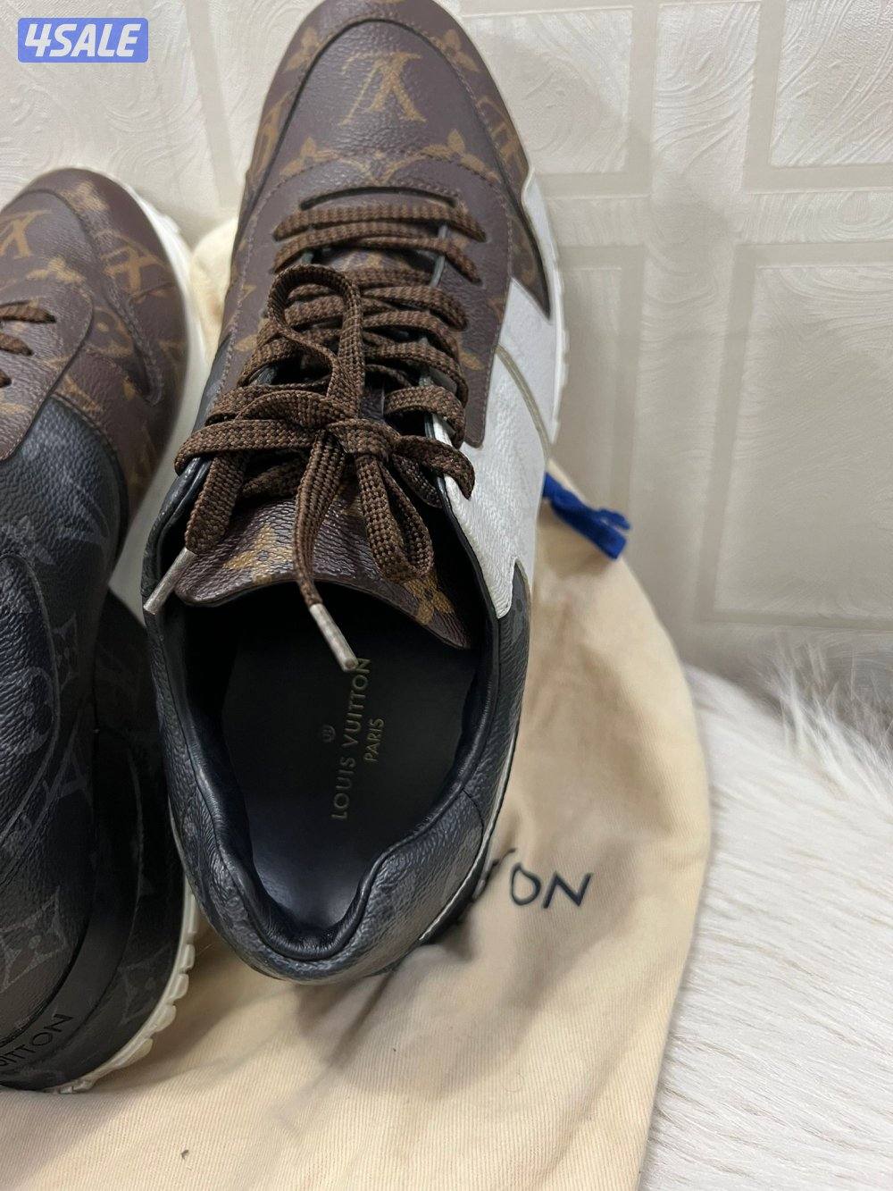 جوتي lv اصلي يلبس ٤٠ ونص ٤١3