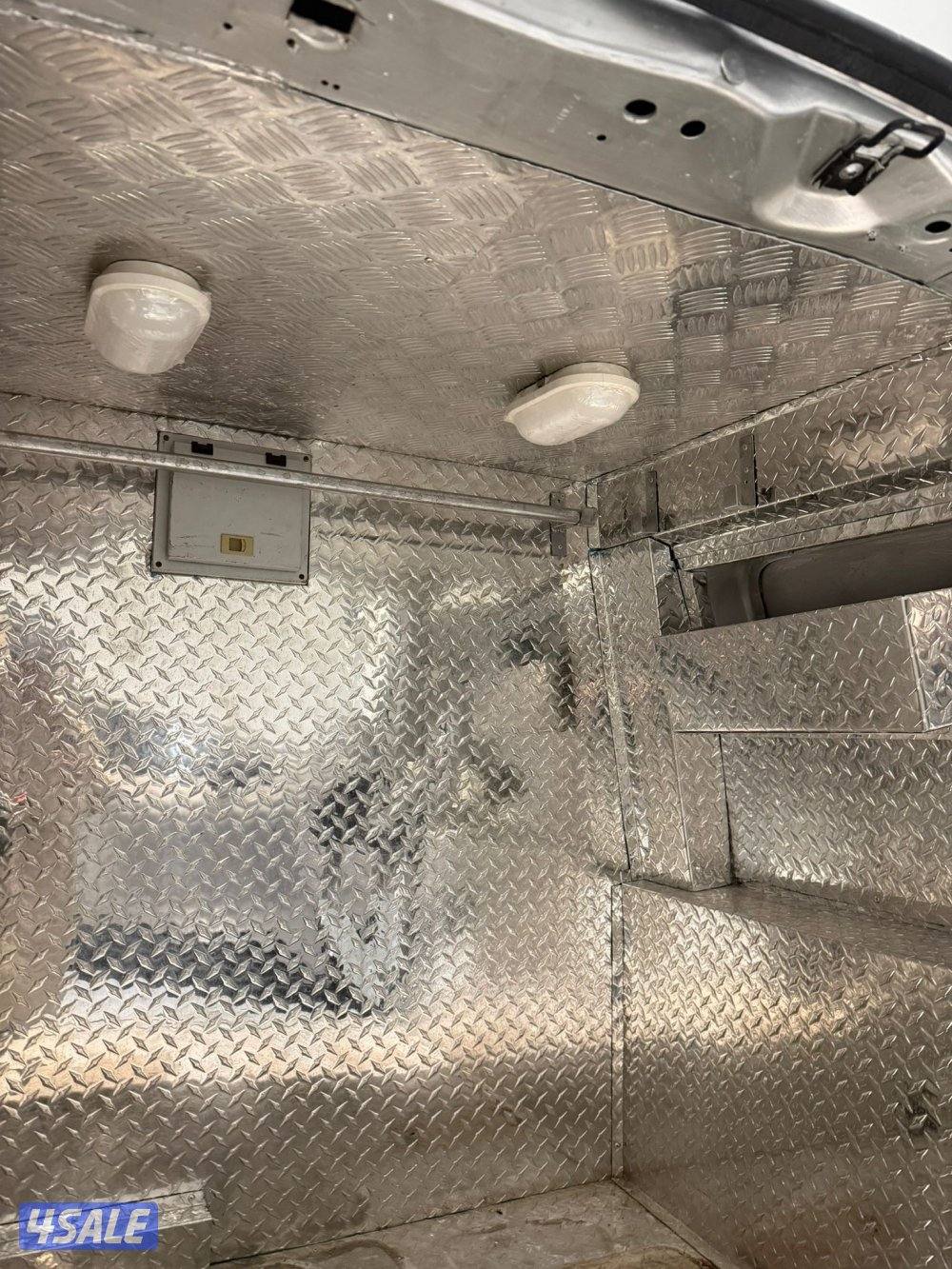 للبيع باص رينو دوكر ٢٠٢٠ ماشي ٣٨ الف فقط6