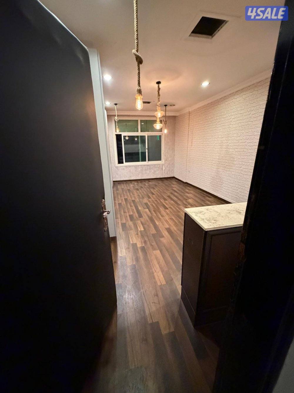 للايجار بالشعب البحري شقه غرفه وصاله واستوديوهات وشقه خلو7