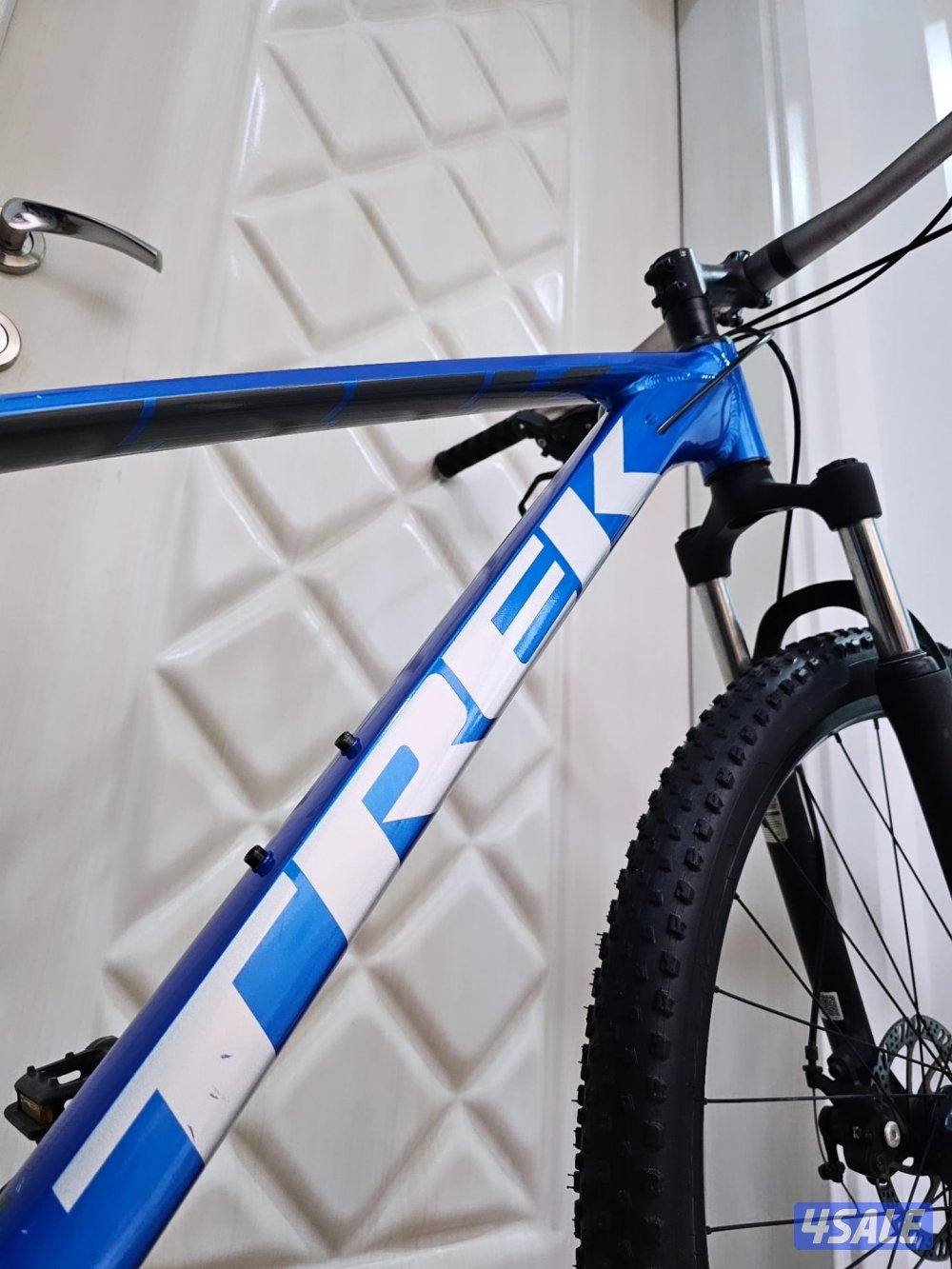 Trek Marlin 4 Alpine Blue MTB Bike Cycle Good Condition Extreme Sports1