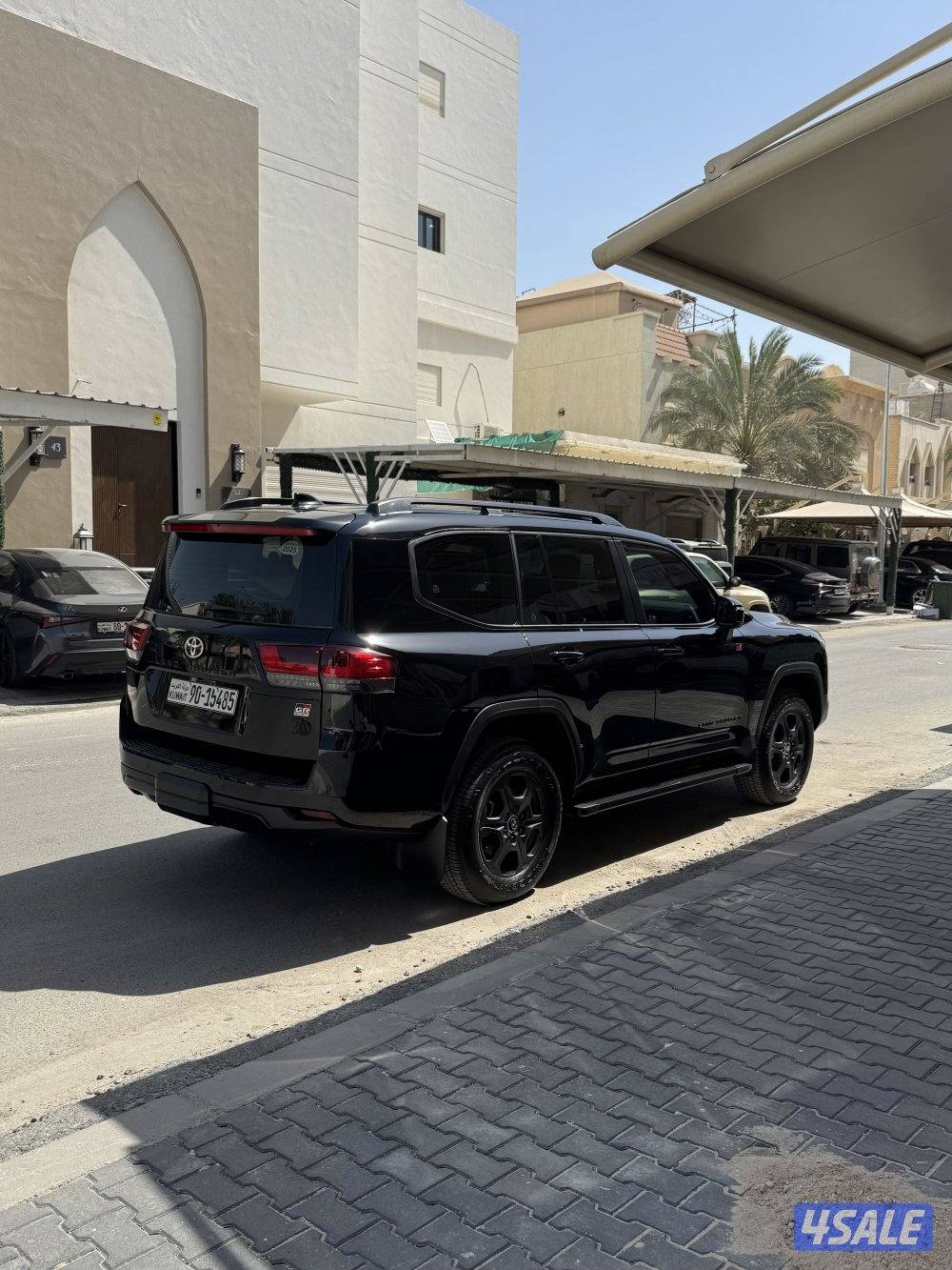 لاندكروزر GR2