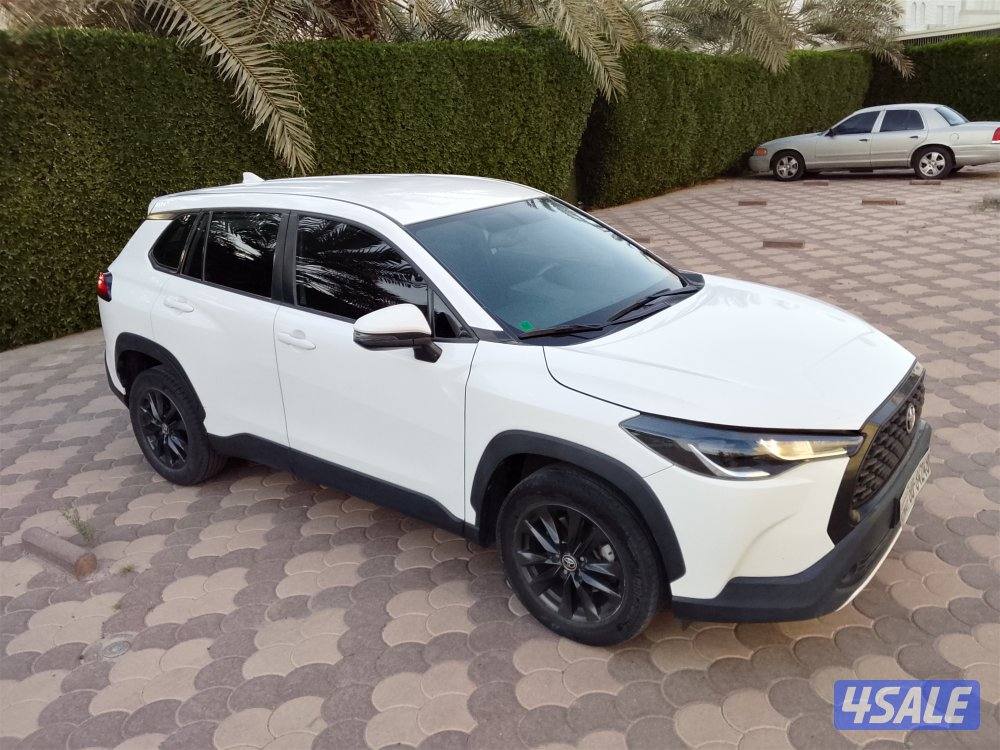 للبيع تويوتا كورولا كروس1