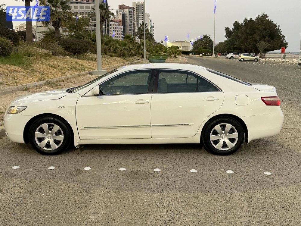 للبيع كامري 2009 عداد 180 الف بحاله ممتاز4