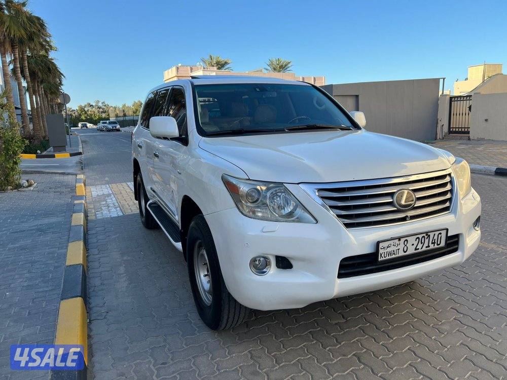 للبيع جيبب لكزس Lx570 موديل 20091
