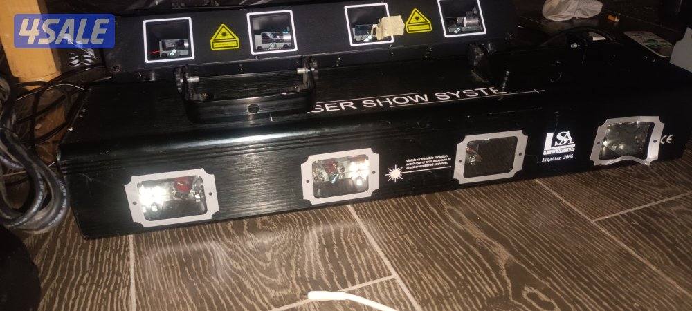 سماعه كبيره+ليزر حركي وصوتي وجهاز دخان وسماعه مضخم ٣٠٠ واط5