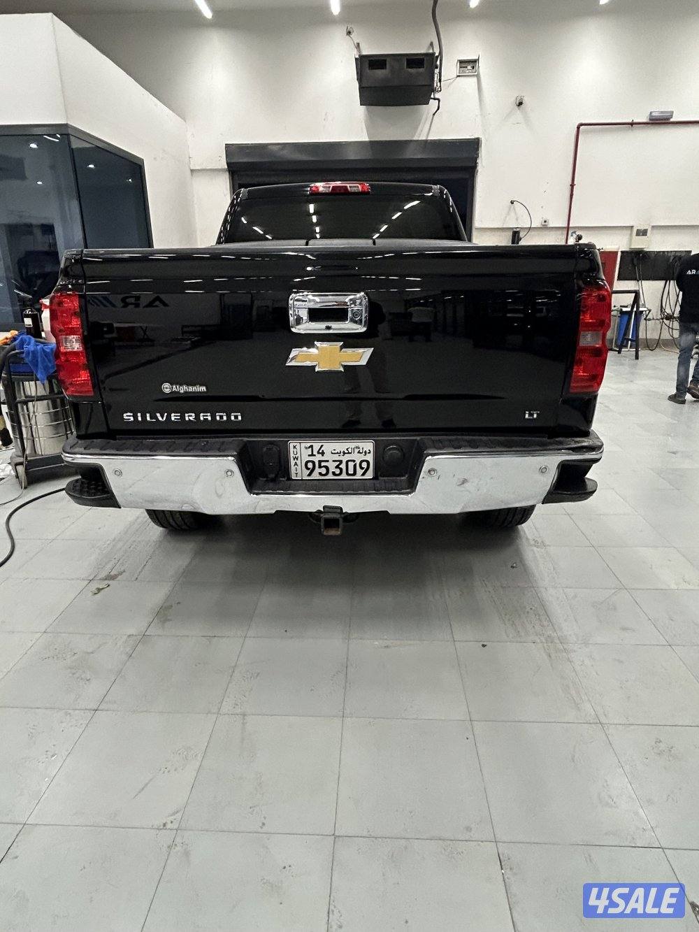 للبيع وانيت سلفرادو دبل قير5