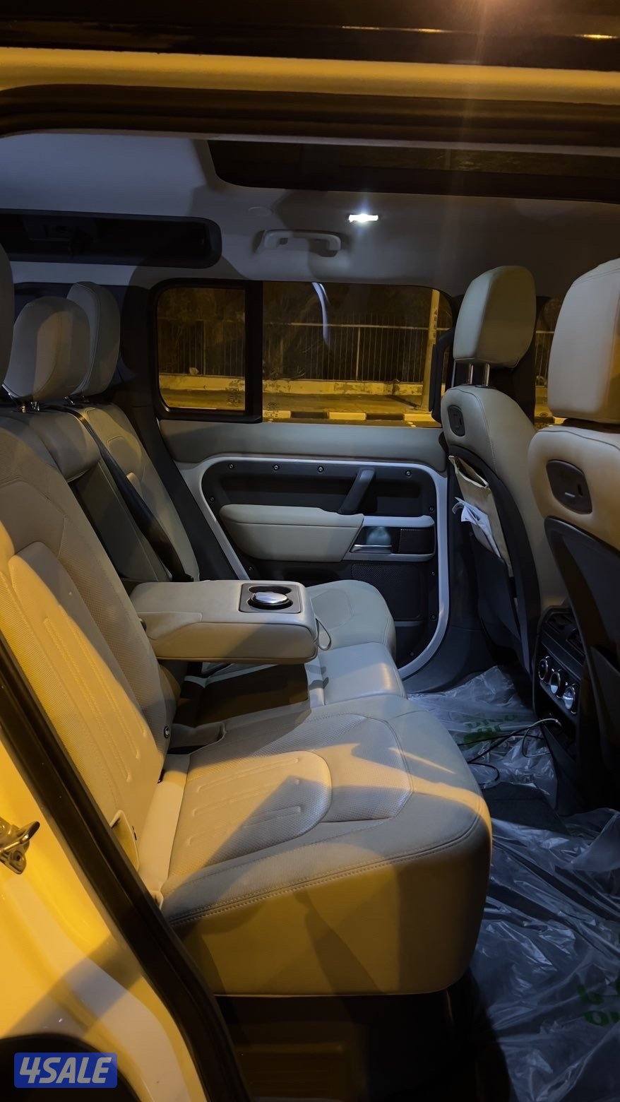 للبيع ديفندر8