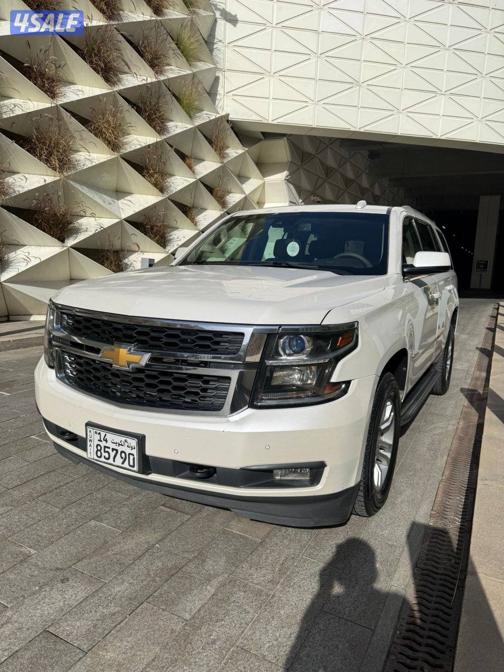 الغانم LT  ابيض صدفي صبغ الوكالة بحاله ممتازة1