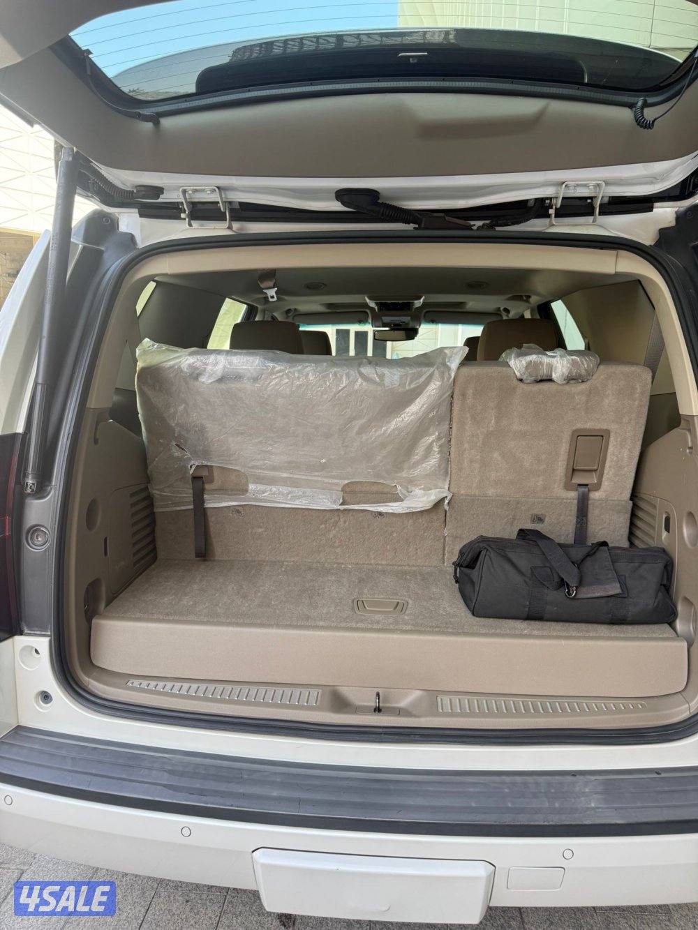 الغانم LT  ابيض صدفي صبغ الوكالة بحاله ممتازة10