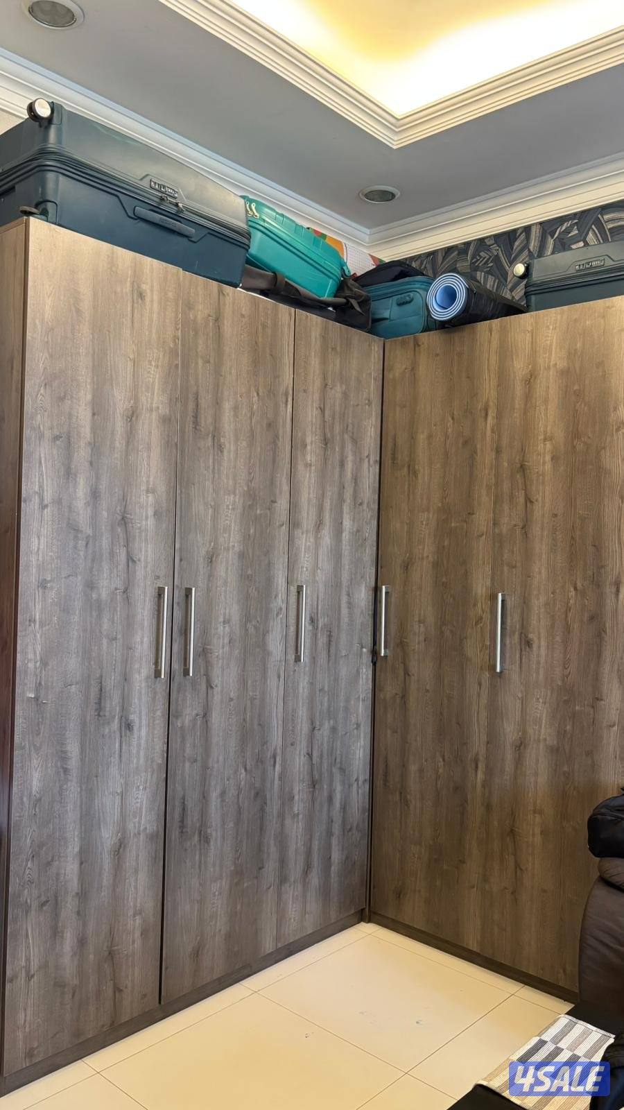 Moving Sale – Recliner Sofa, Custom TV Unit,home theater,wardrobe,tabl2