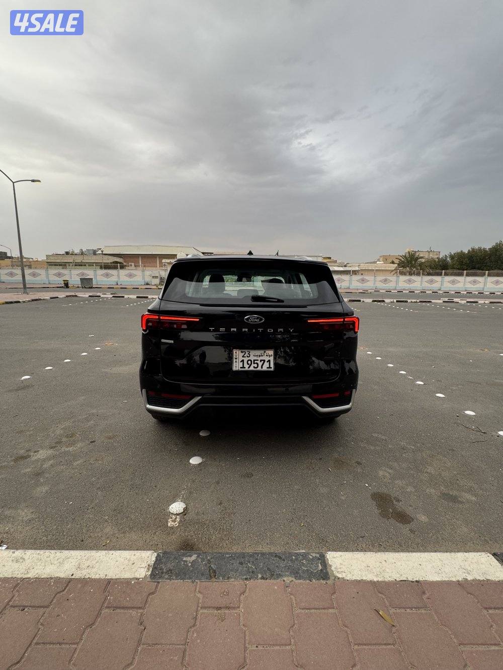 بحالة الوكالة ماشي 10 الاف3