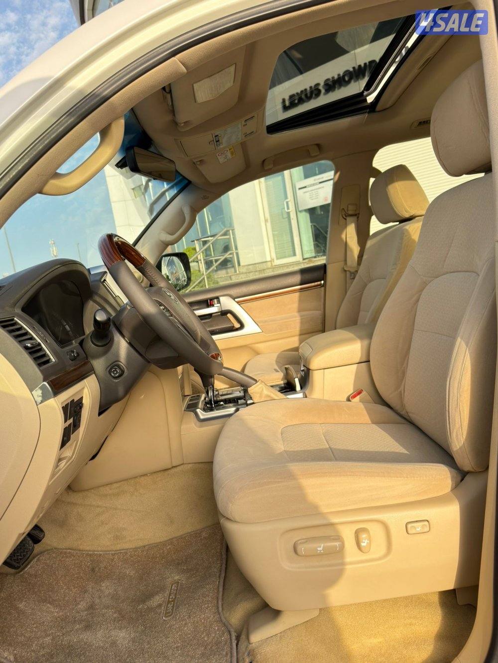 للبيع لاند كروزر VXR 2016 صبغ الوكاله7