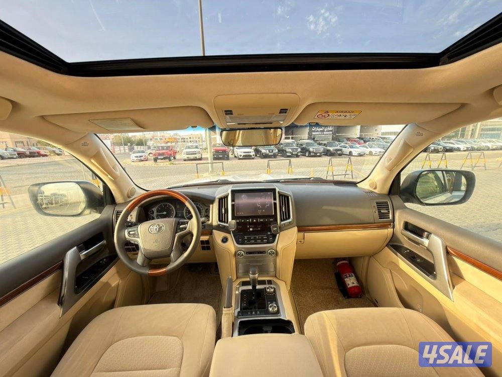 للبيع لاند كروزر VXR 2016 صبغ الوكاله10