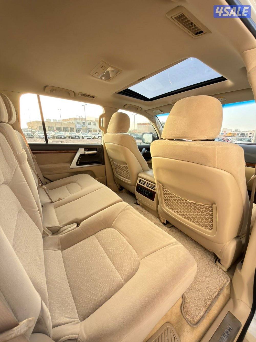 للبيع لاند كروزر VXR 2016 صبغ الوكاله11