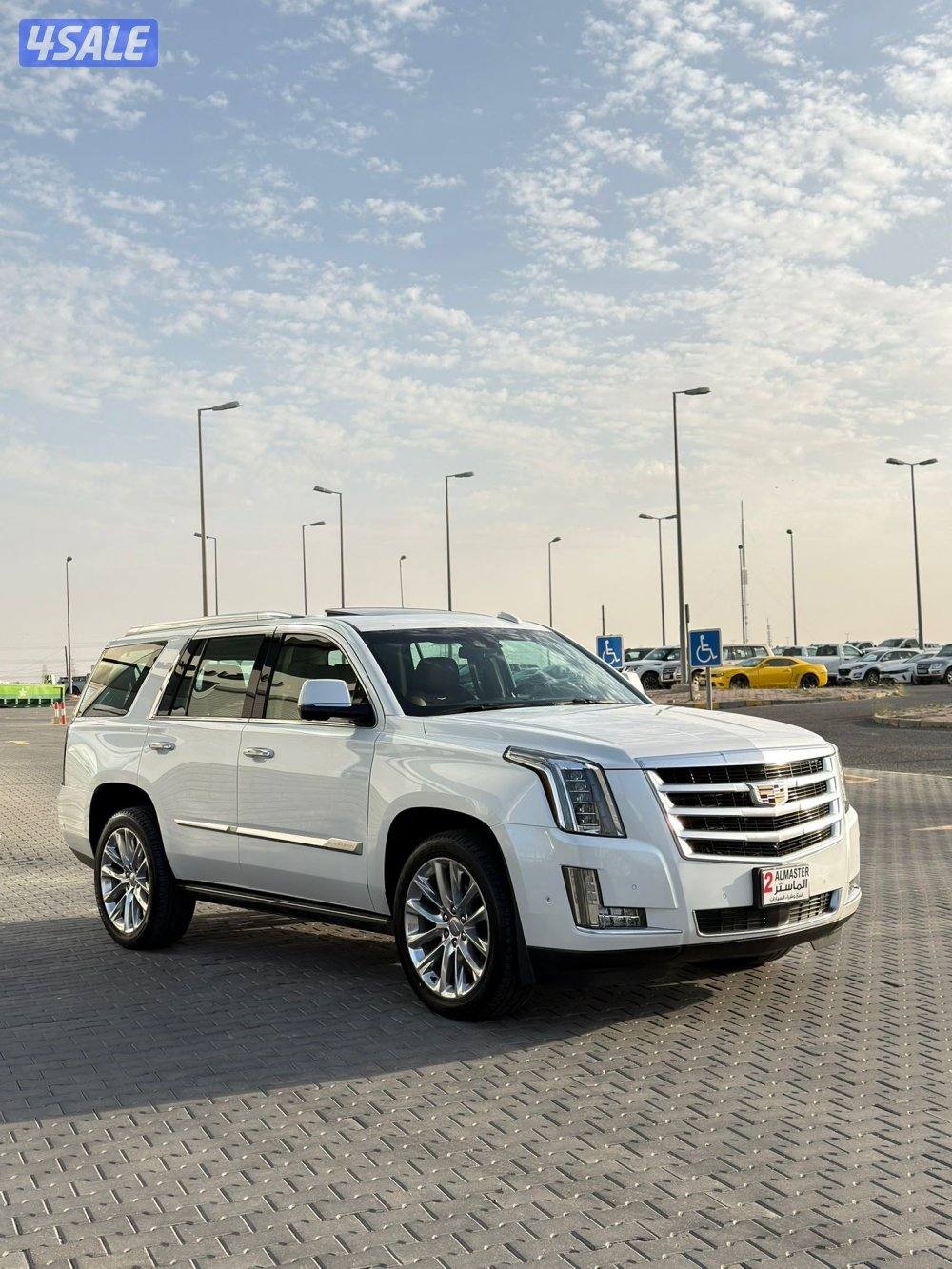 للبيع اسكاليد 2018  صبغ الوكاله1