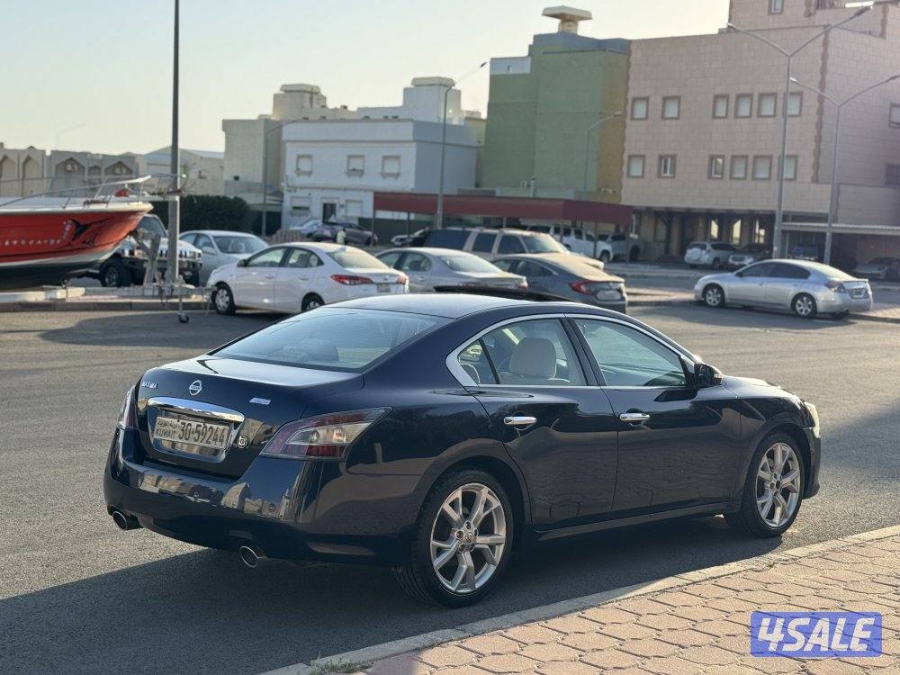 للبيع ماكسيما 20144