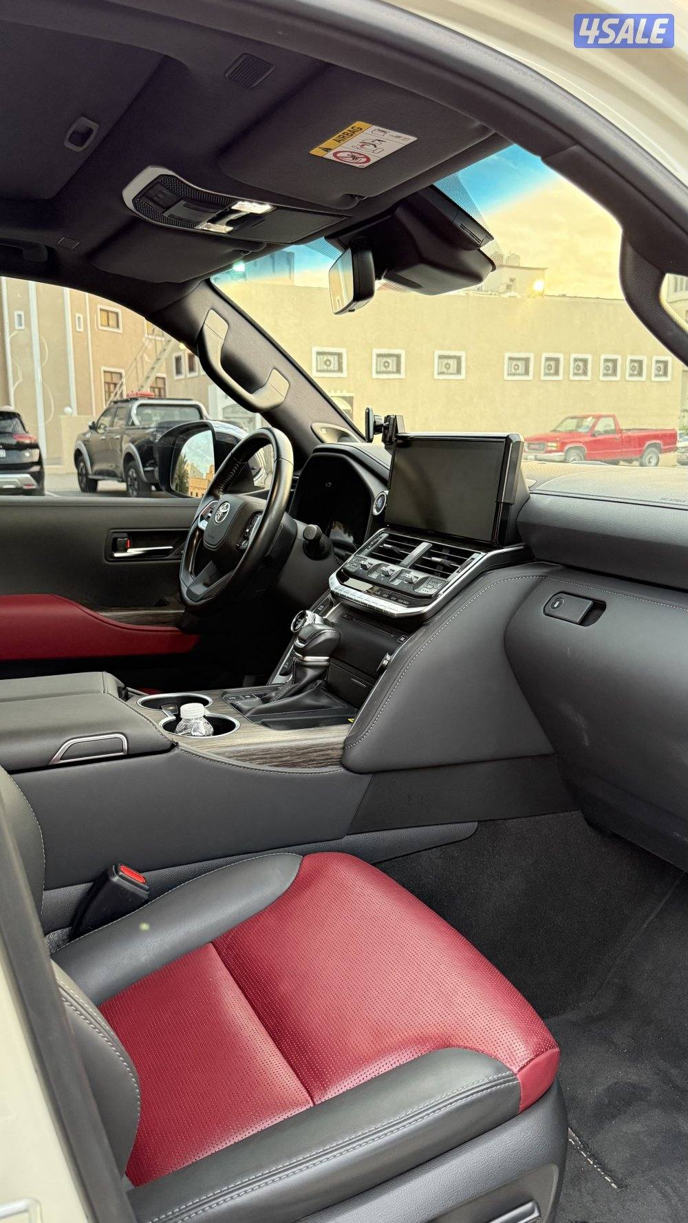 للبيع لاند كروزر VXR تون تيربو2