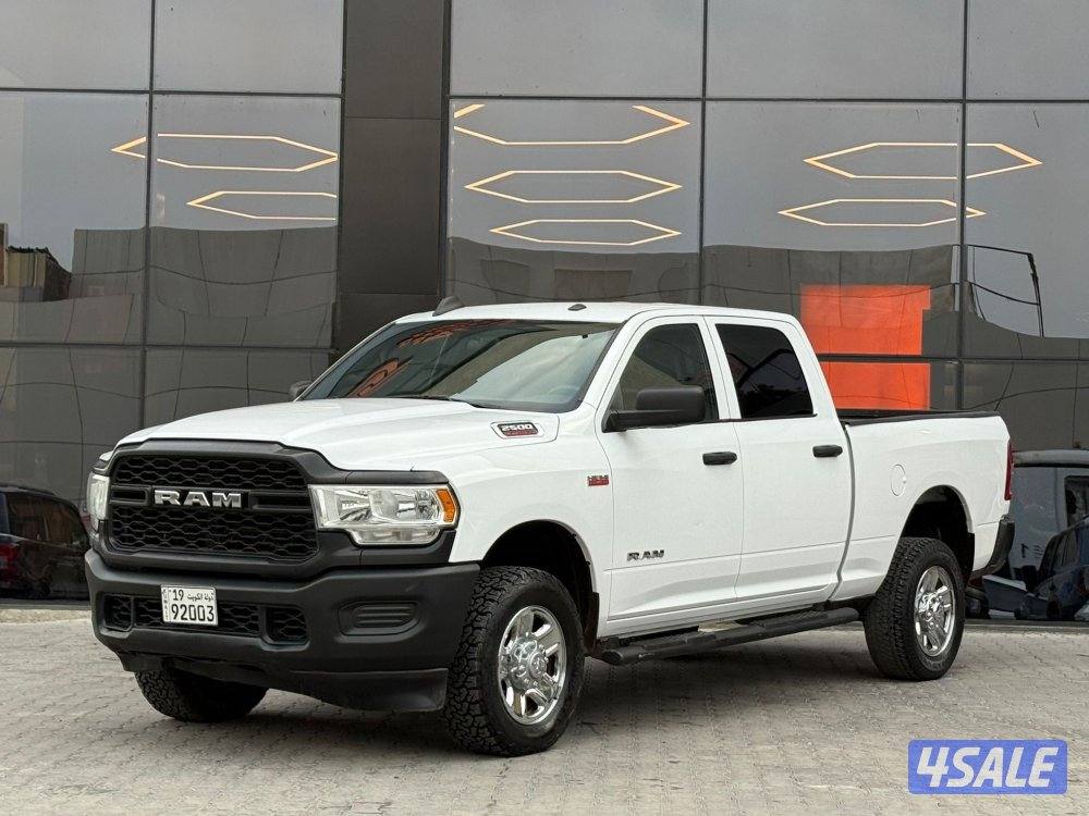 RAM 2500 HEMI 4*4 _2021 صبغ الوكالة1