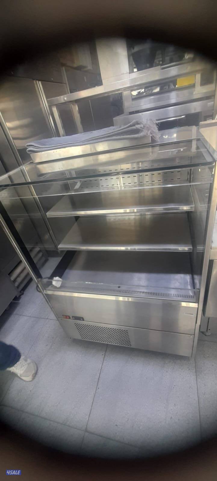 ثلاجه عرض بحاله ممتازه0