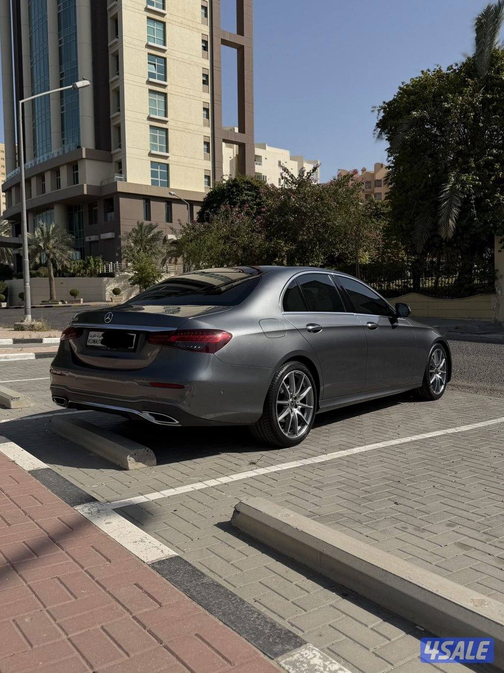 Mercedes E200 موديل 20223