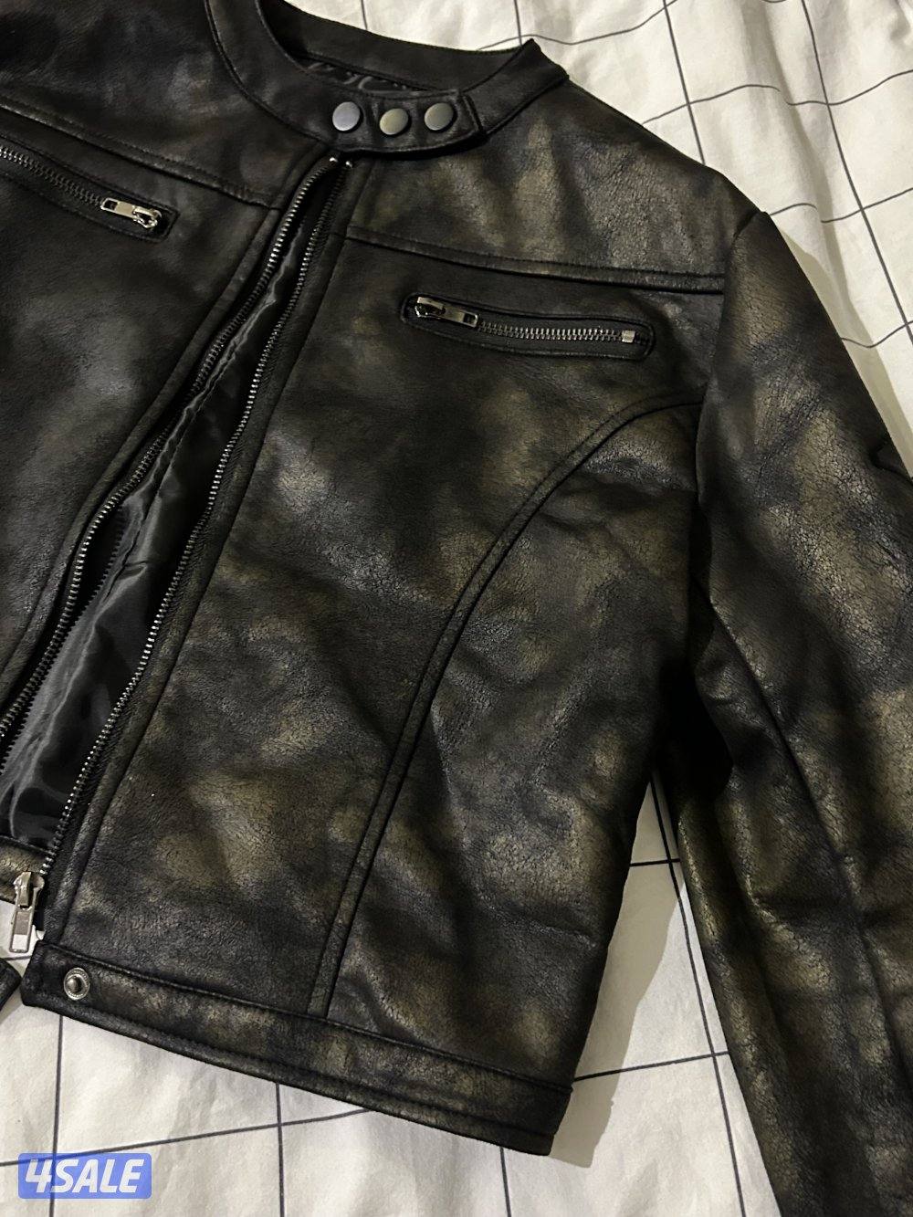 Crop leather jacket جاكيت جلد قصير5