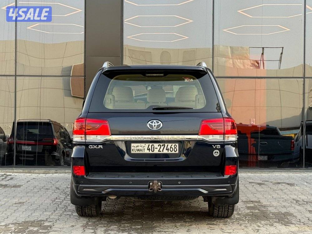 LAND CRUISER GXR - V8 _2016 صبغ الوكالة5