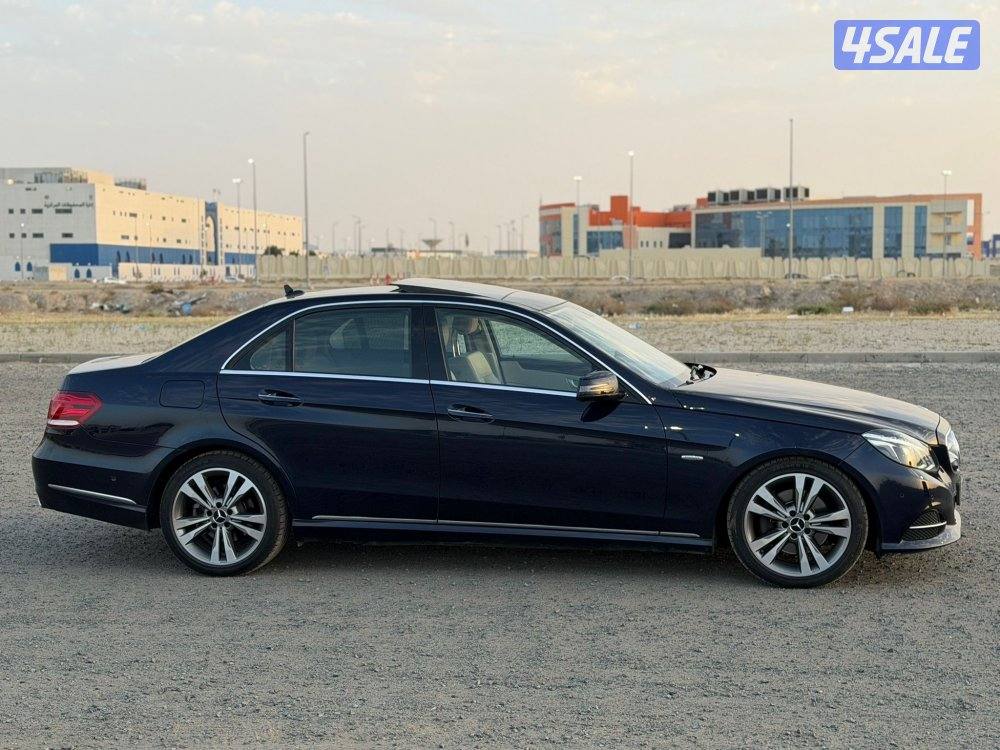 مرسيدس E300 الفل وبحالة المصنع13