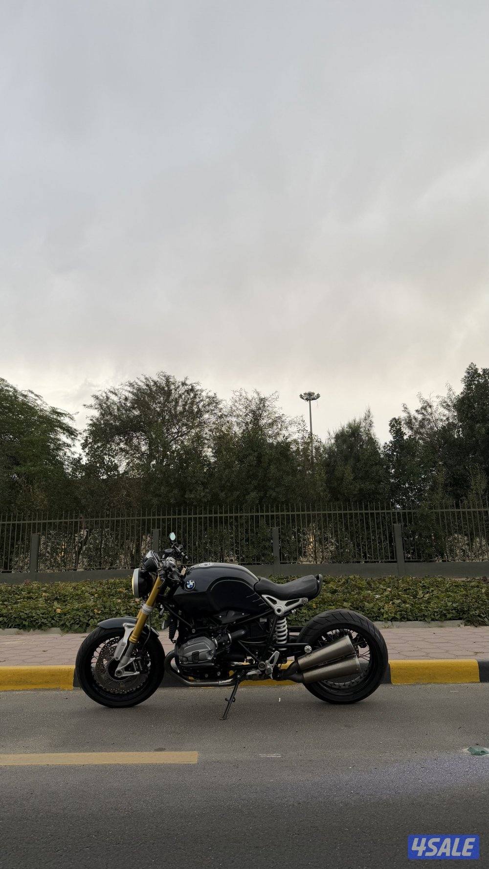 Bmw Rninet1