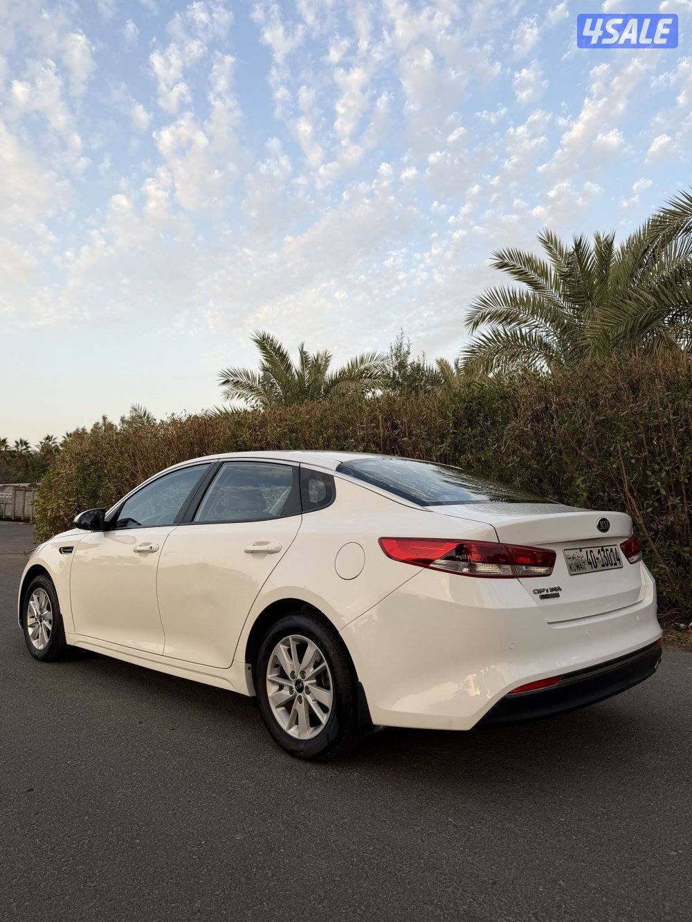 كيا اوبتيما صبغ الوكاله عداد 90 الف فقط3