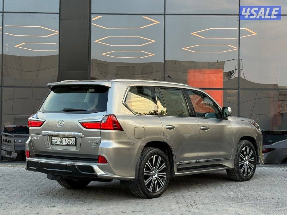 LEXUS LX570 S _2017 صبغ الوكالة3