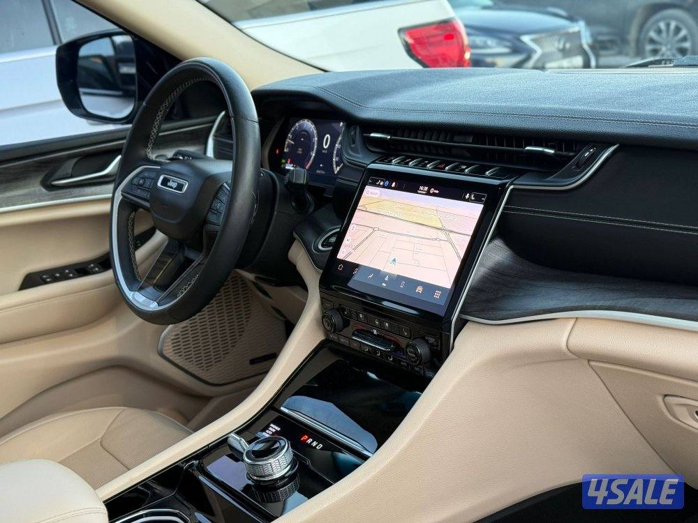 GRAND CHEROKE LIMITED 4*4 _2021صبغ الوكالة7