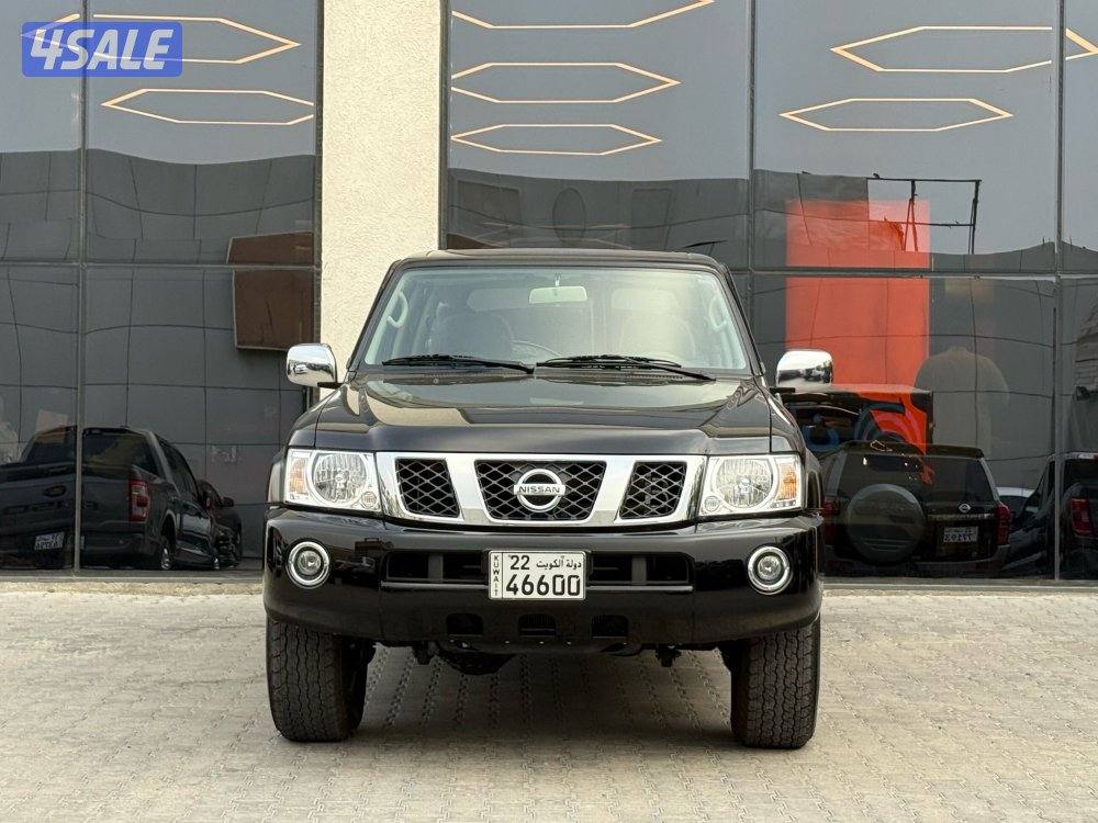 NISSAN SAFARI _2024 عداد 15 الف فقط2