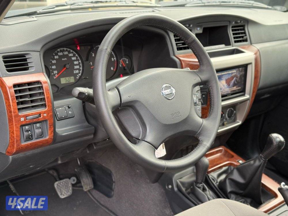 NISSAN SAFARI _2024 عداد 15 الف فقط6