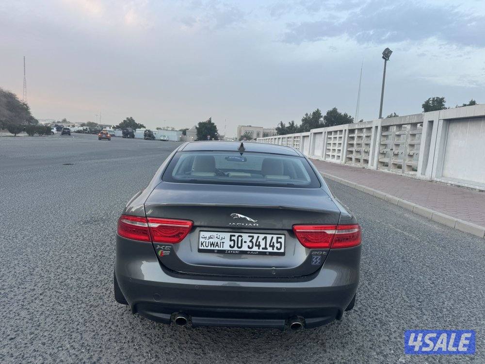 جاكوار XE الدرجة الاولى ماشيه 1041