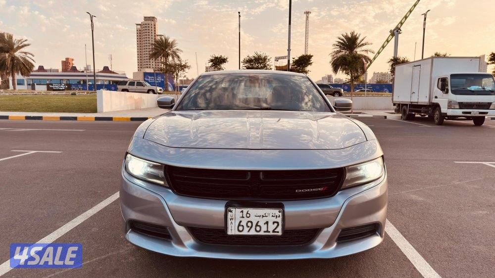 دودج تشارجر موديل 2018 عداد 122 الف كامل مواصفات بحالة ممتازة0