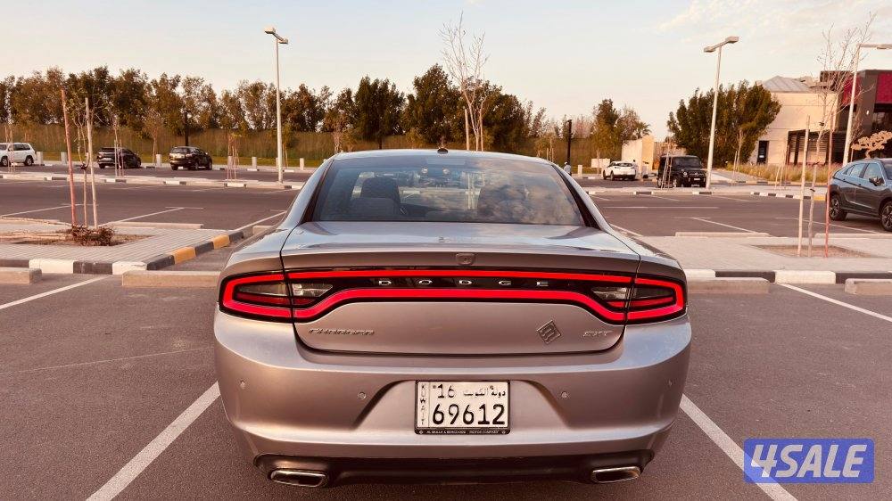 دودج تشارجر موديل 2018 عداد 122 الف كامل مواصفات بحالة ممتازة4