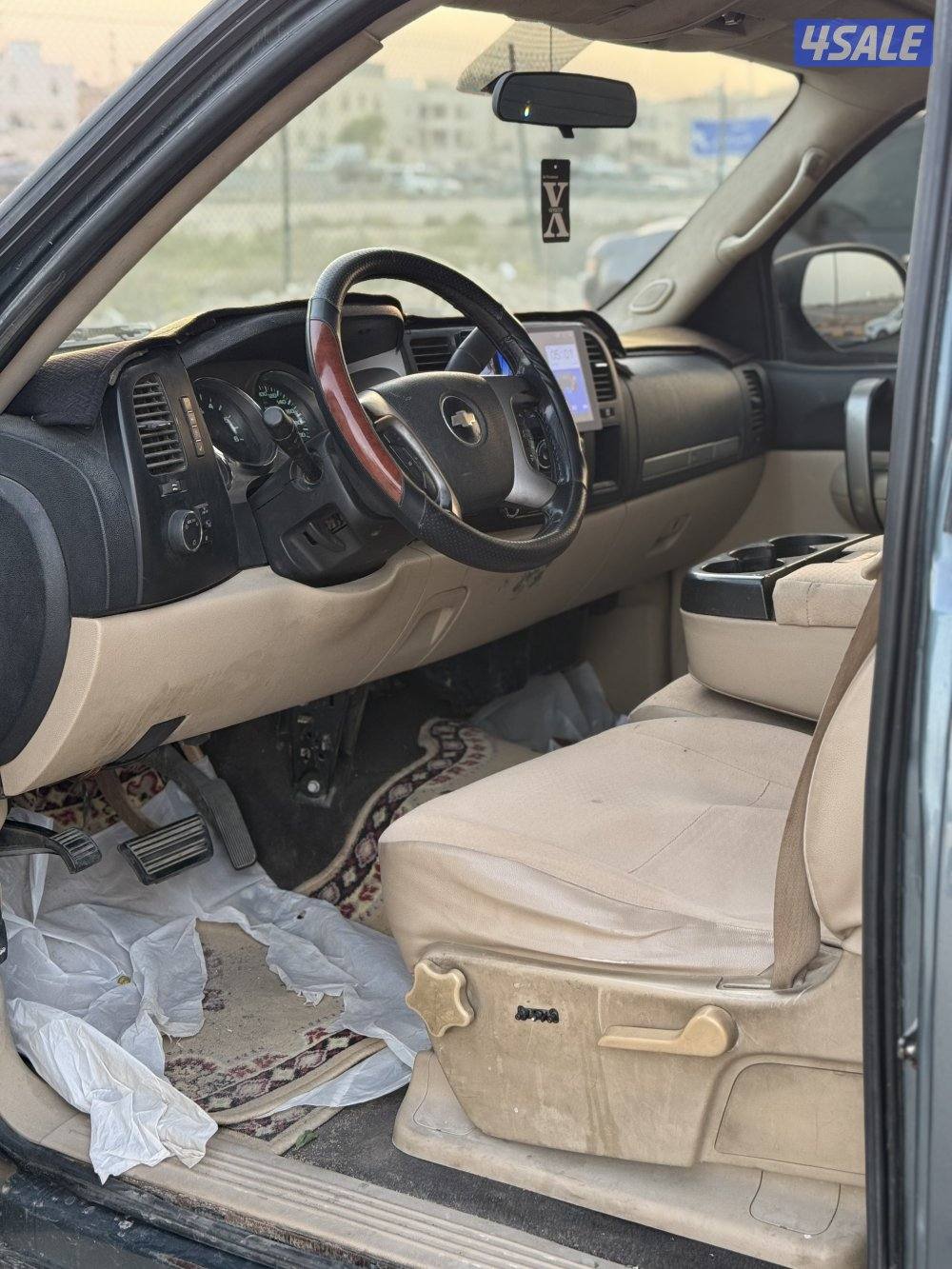 للبيع سلفرادو  ٢٠٠٩3