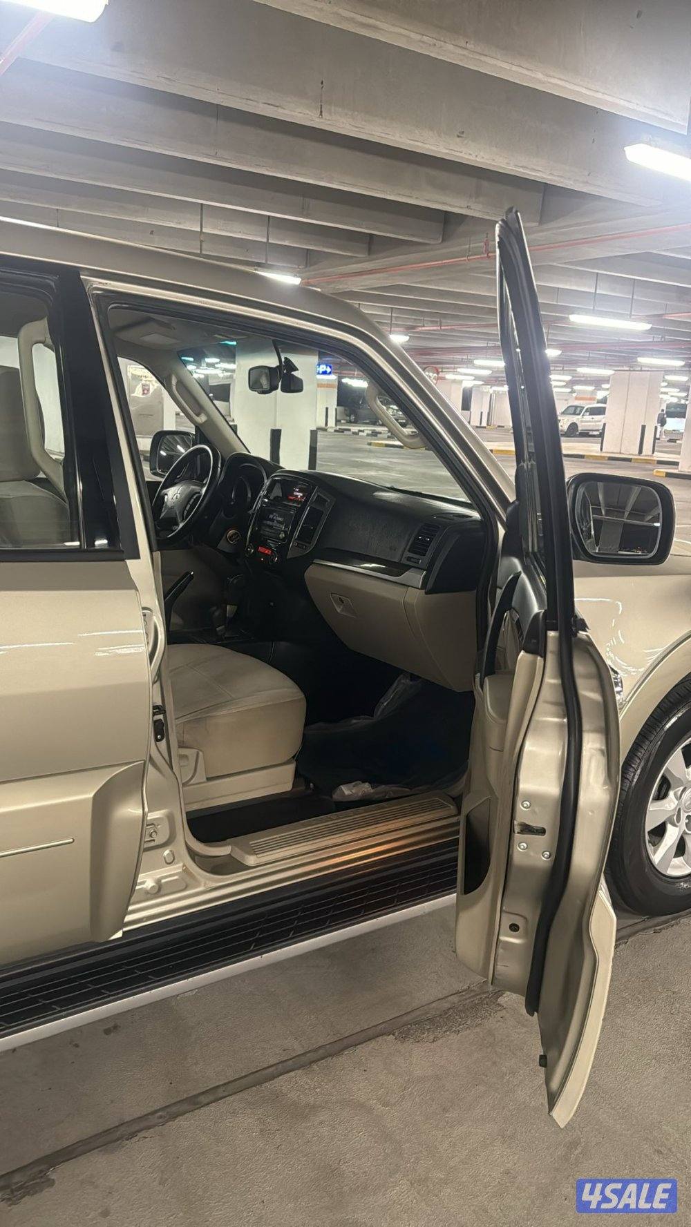 موديل 2020 عداد الممشى 123 ألف صبغ وكاله معدا جزئين5