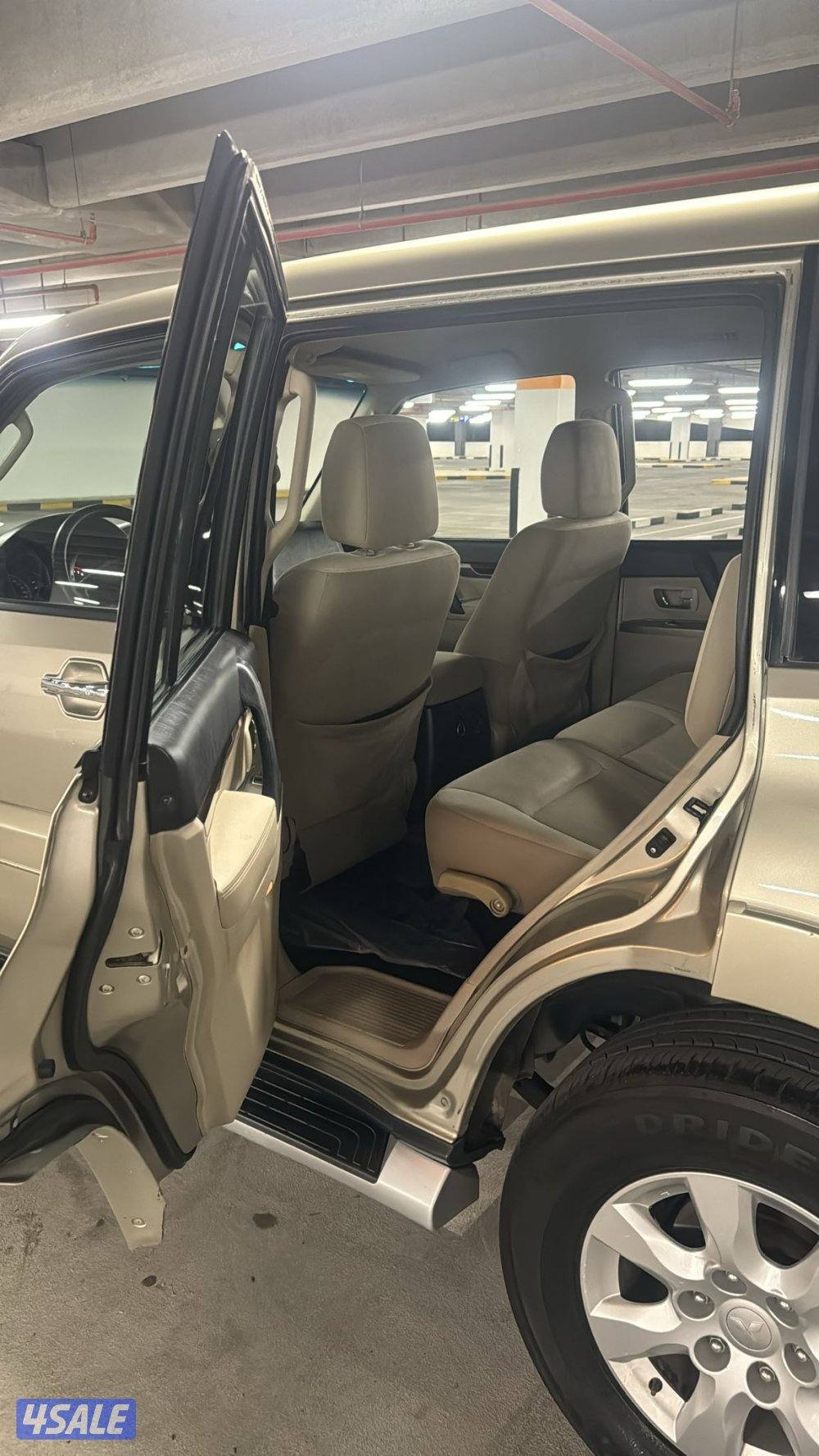 موديل 2020 عداد الممشى 123 ألف صبغ وكاله معدا جزئين6